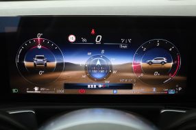 Mercedes-Benz GLB - 2024