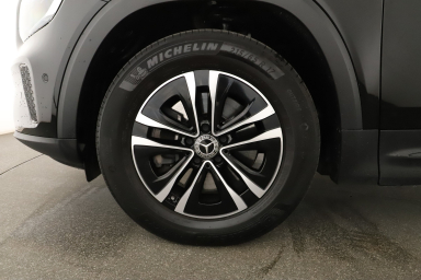 Mercedes-Benz GLB - 2024