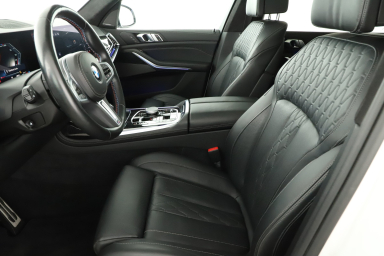 BMW X7 - 2024