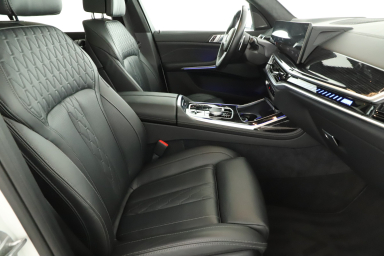 BMW X7 - 2024