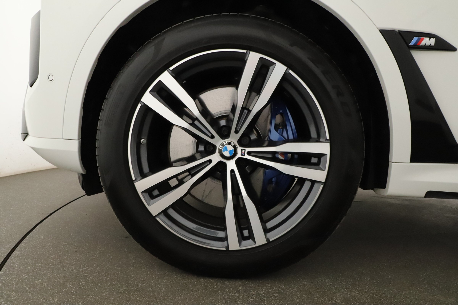 BMW X7 - 2024