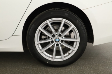 BMW 3 - 2024