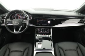 Audi Q8 - 2023