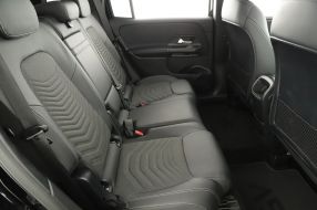 Mercedes-Benz GLB - 2024