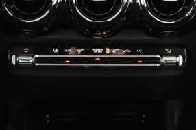 Mercedes-Benz GLB - 2024