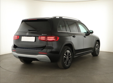 Mercedes-Benz GLB - 2024