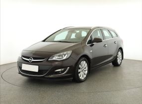 Opel Astra - 2013