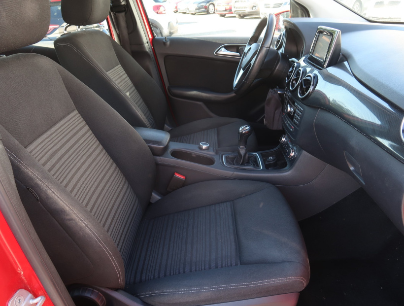 Mercedes-Benz B, 2012