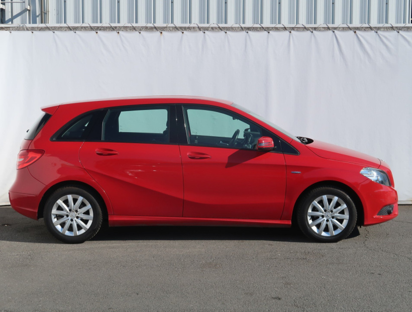 Mercedes-Benz B, 2012