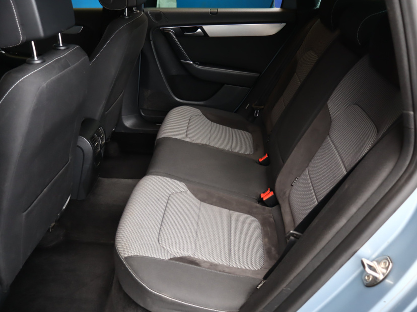 Volkswagen Passat, 2013