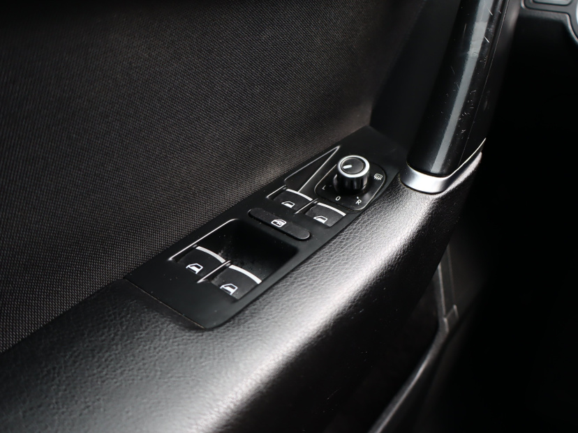 Volkswagen Passat, 2013