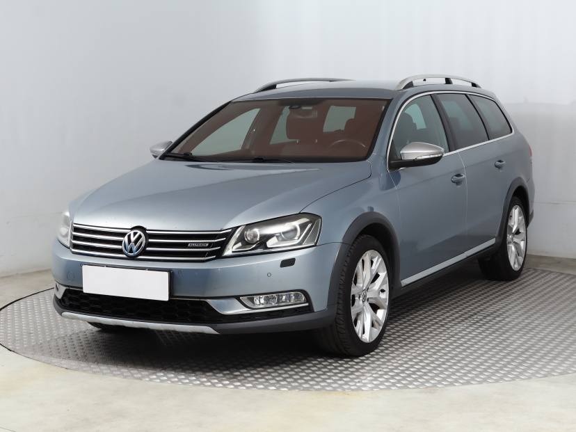 Volkswagen Passat, 2013