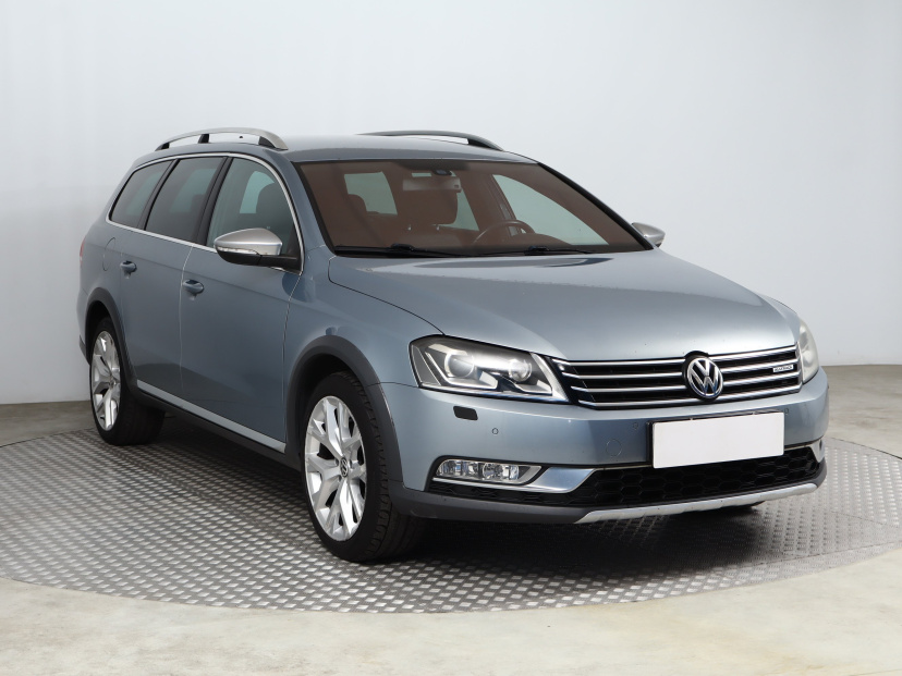 Volkswagen Passat, 2013