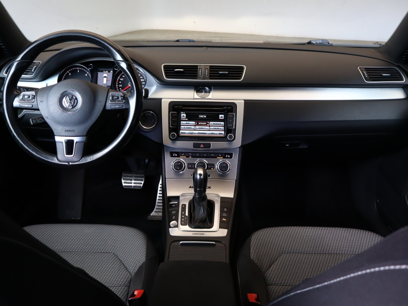 Volkswagen Passat, 2013