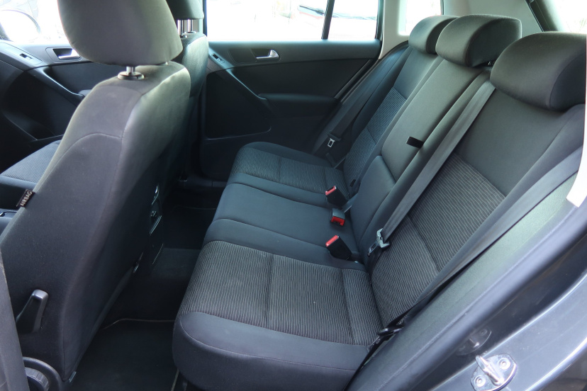 Volkswagen Tiguan, 2013