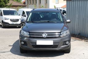 Volkswagen Tiguan - 2013