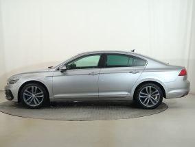 Volkswagen Passat - 2020