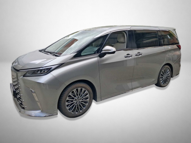 Lexus LM 2025