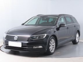 Volkswagen Passat - 2015