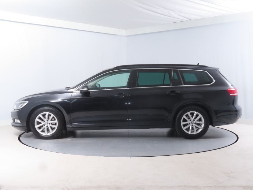 Volkswagen Passat, 2015