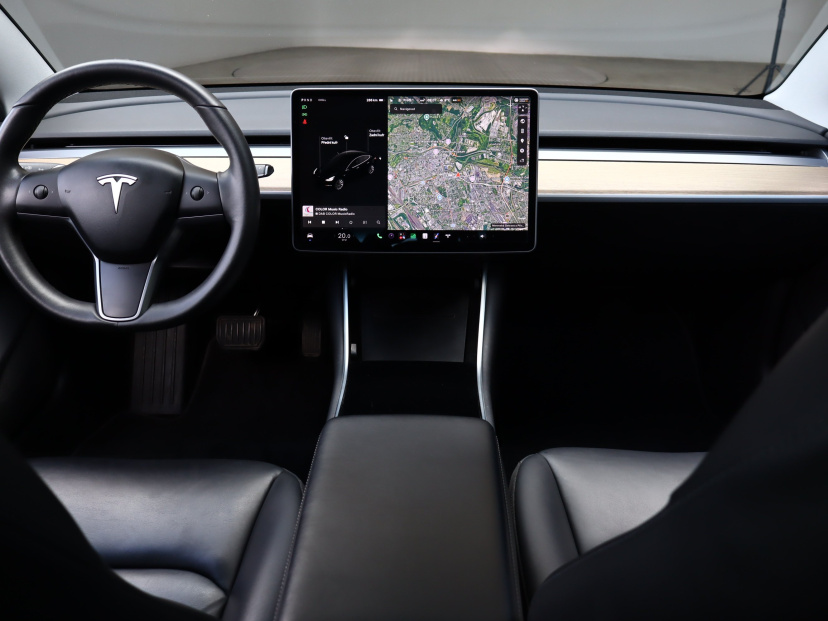 Tesla Model 3, 2019