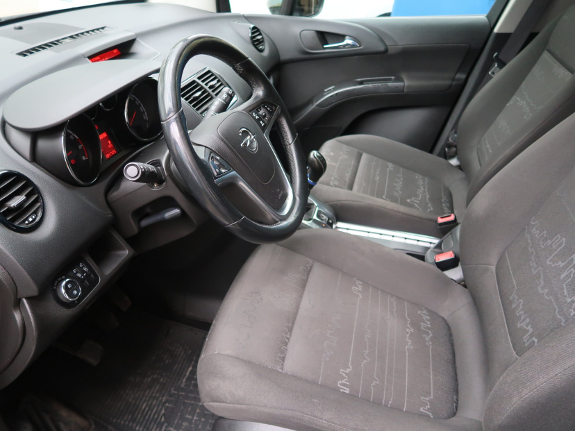 Opel Meriva, 2012