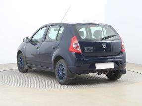 Dacia Sandero - 2012