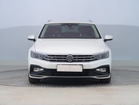 Volkswagen Passat - 2020