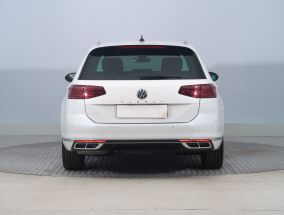 Volkswagen Passat - 2020