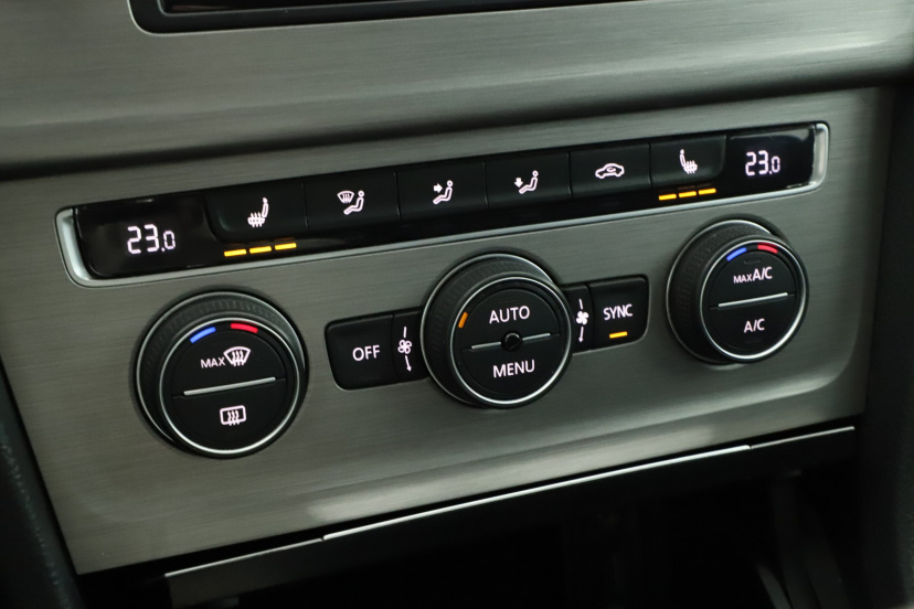 Volkswagen Golf, 2016
