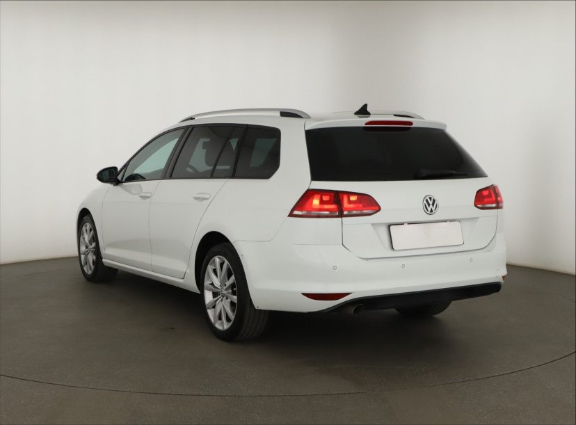 Volkswagen Golf, 2016