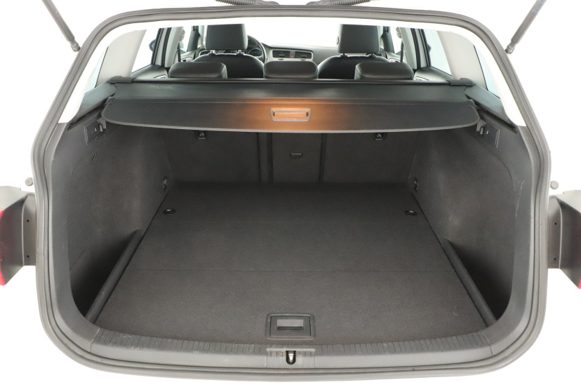 Volkswagen Golf, 2016