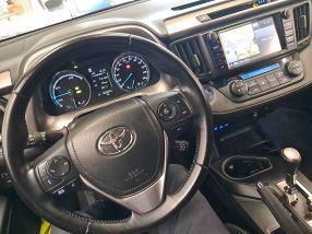 Toyota RAV 4 - 2016