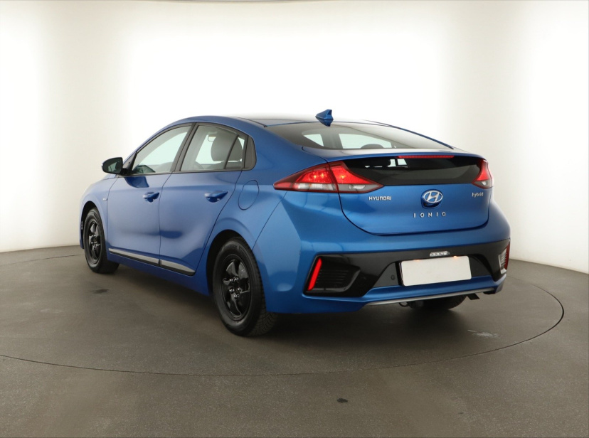 Hyundai Ioniq, 2017