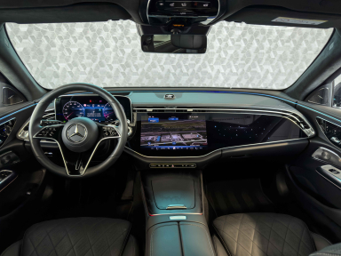 Mercedes-Benz E - 2023