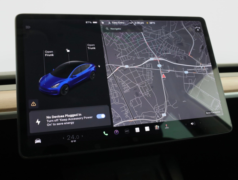 Tesla Model 3, 2021