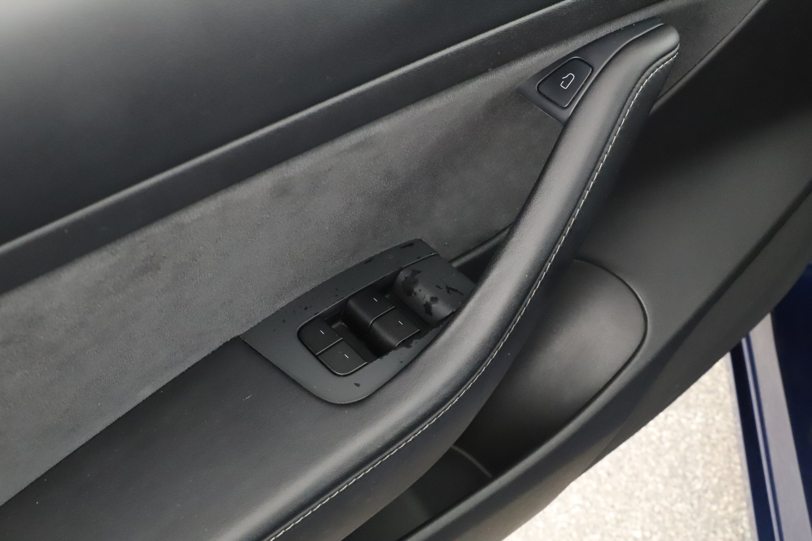Tesla Model 3 Standard Range Plus – fotografie 24