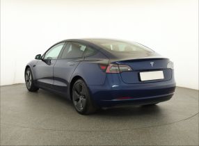 Tesla Model 3 - 2021