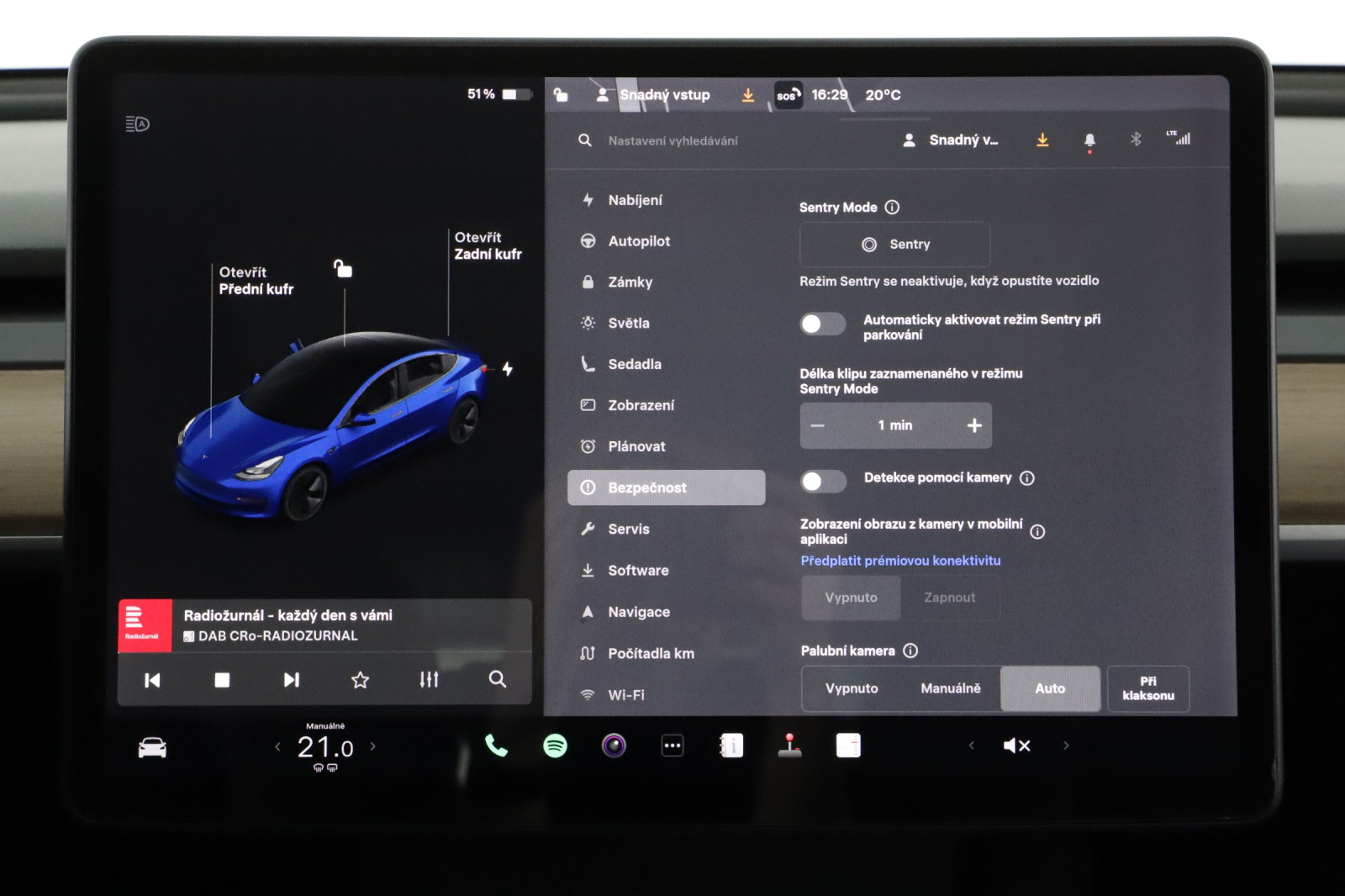 Tesla Model 3 Standard Range Plus – fotografie 28