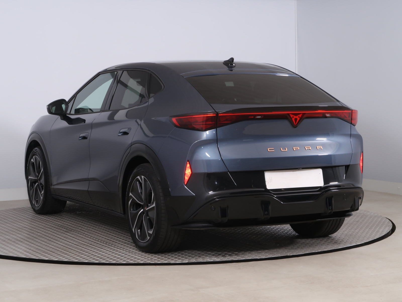 Cupra Tavascan - 2025
