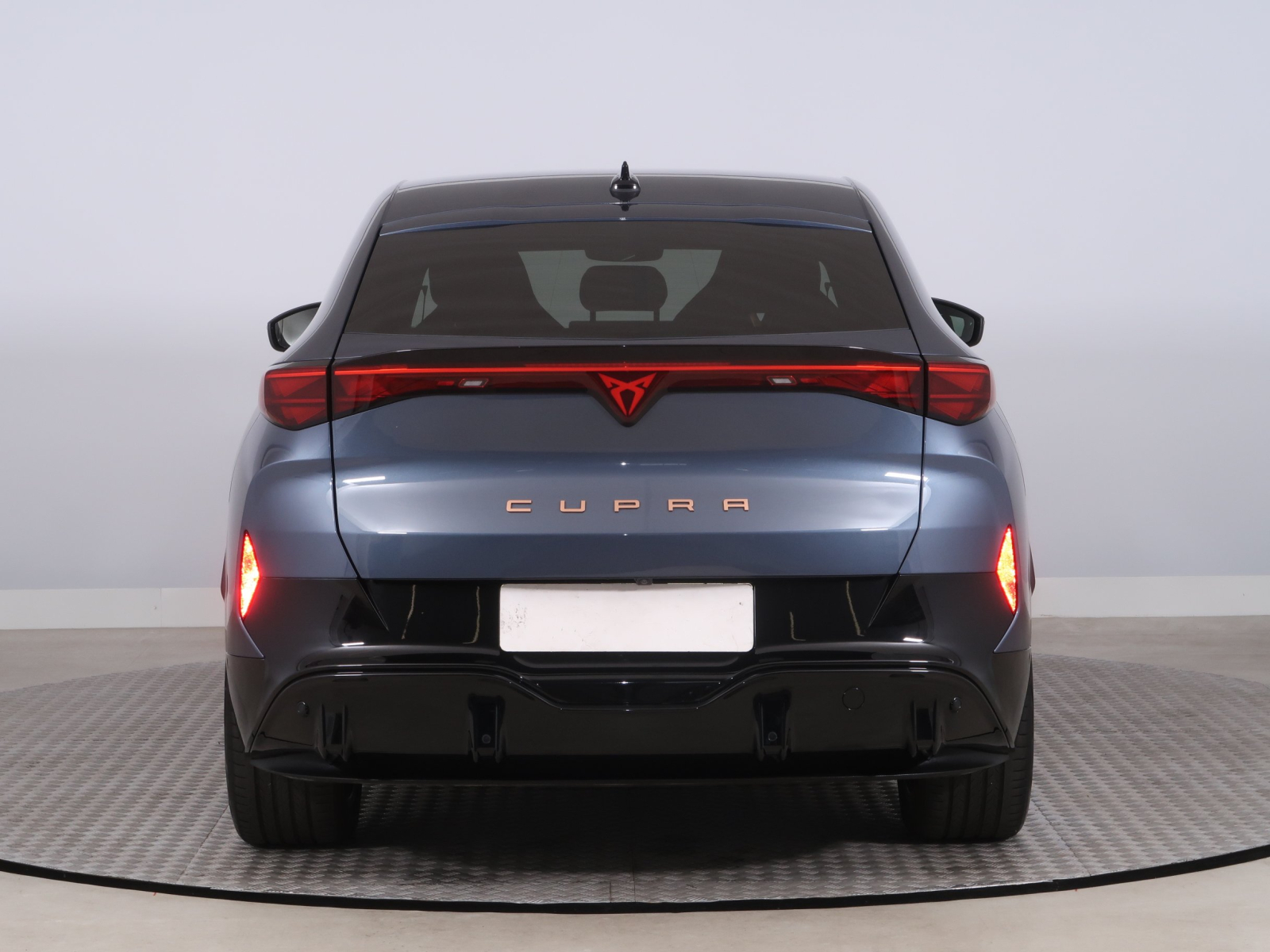 Cupra Tavascan - 2025