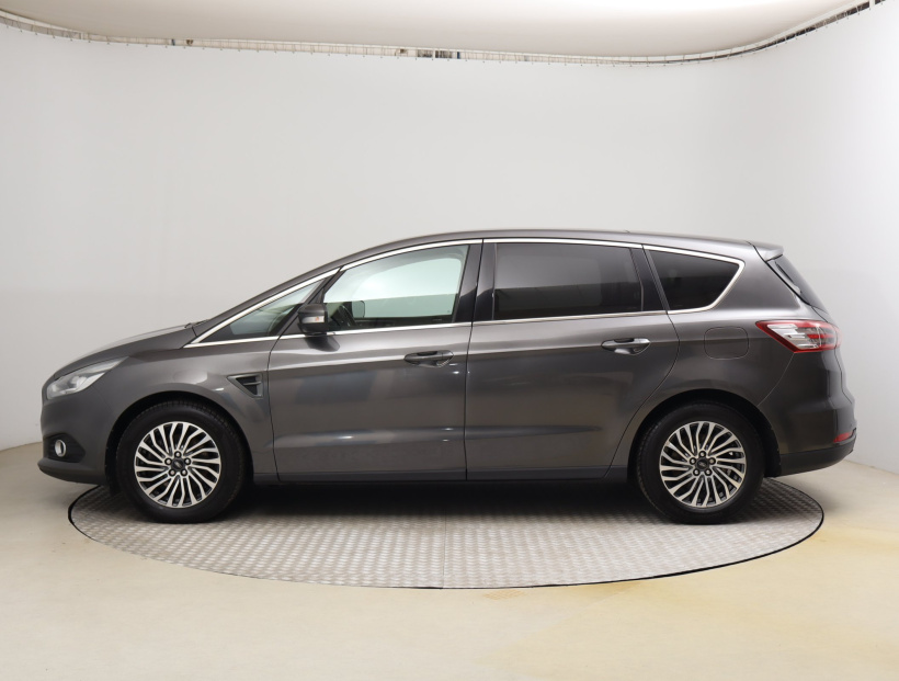 Ford S-Max, 2019
