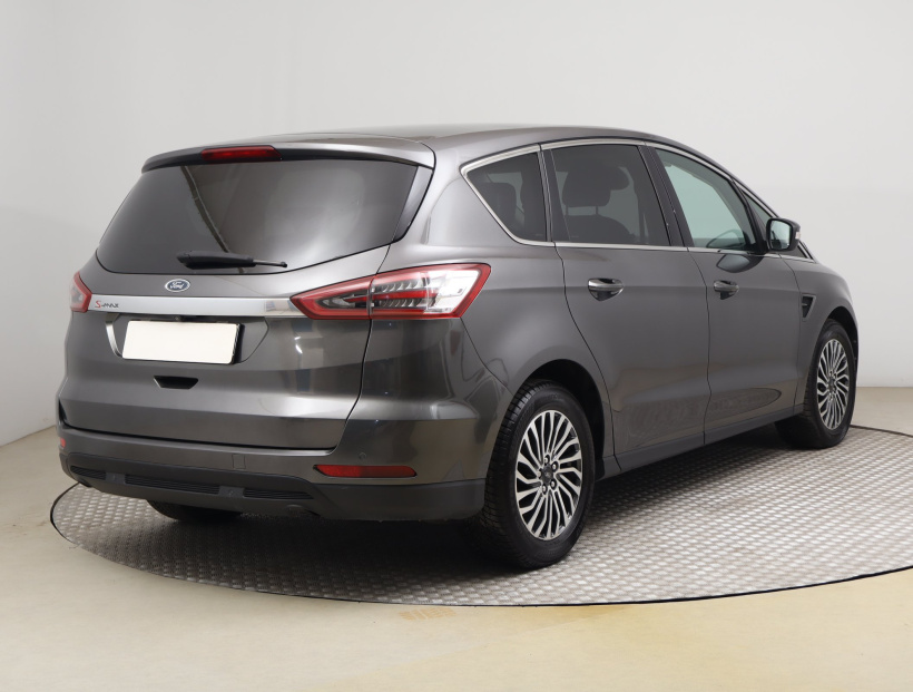 Ford S-Max, 2019