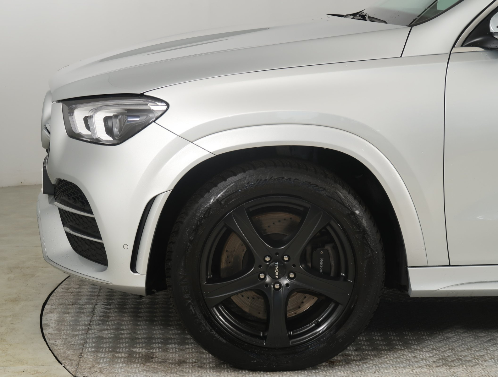 Mercedes-Benz GLE - 2021