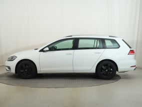 Volkswagen Golf - 2017