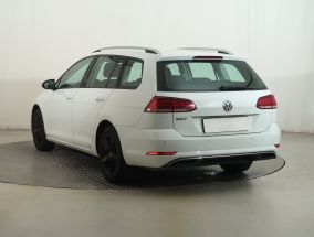 Volkswagen Golf - 2017