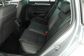 Volkswagen Passat - 2020