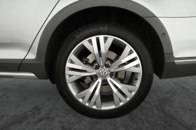 Volkswagen Passat - 2020