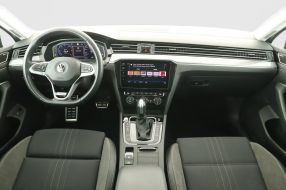 Volkswagen Passat - 2020