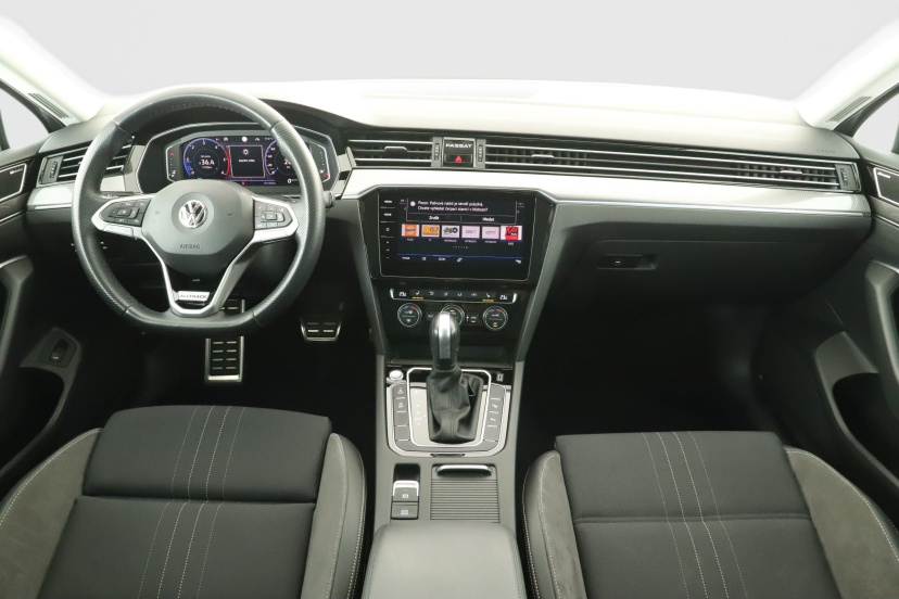 Volkswagen Passat, 2020